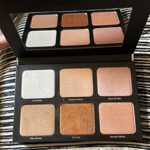 DANESSA MYRICKS LIGHT WORK 1 HIGHLIGHT PALETTE